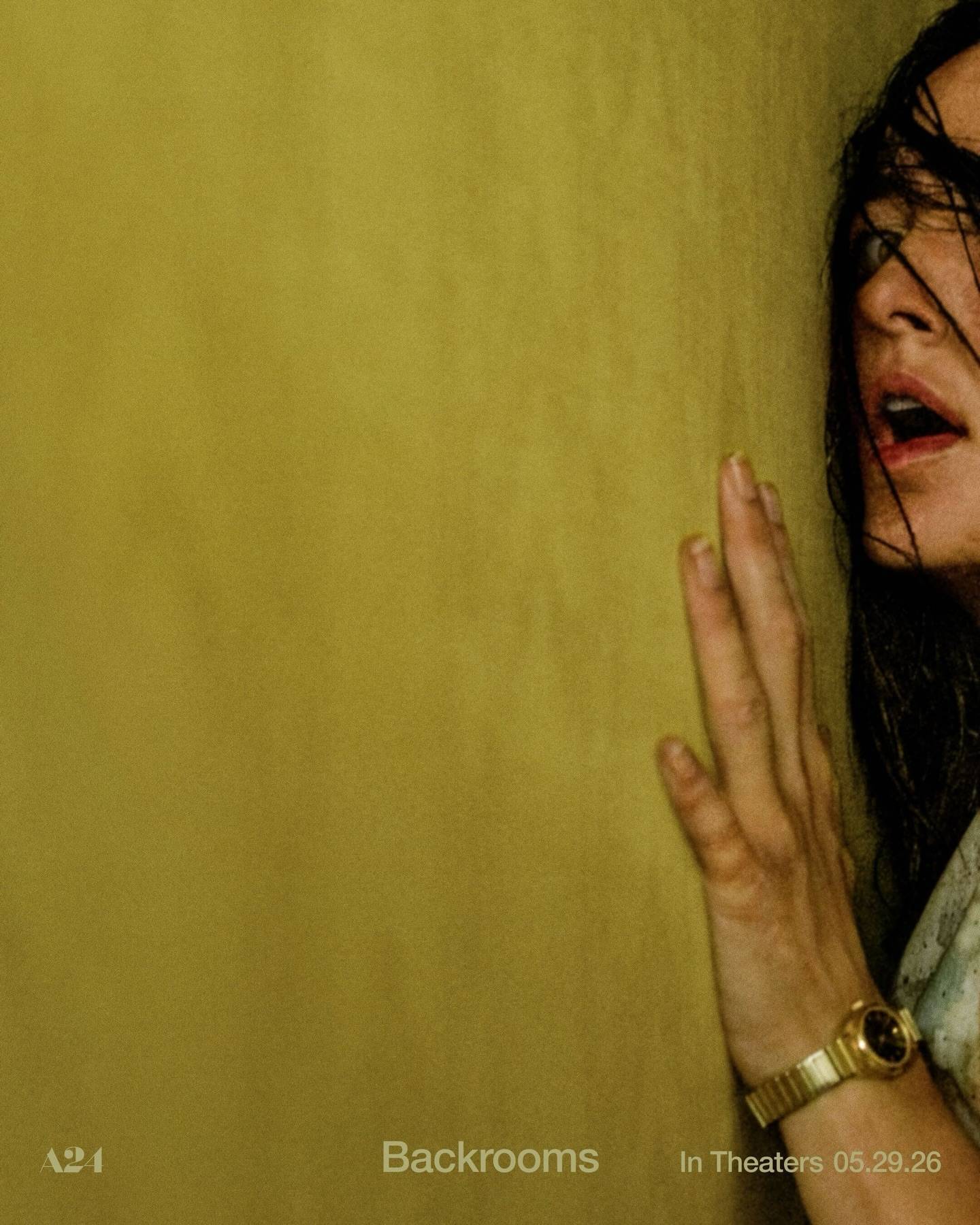 电影后室海报 电影版《后室》释出了最新海报两张，并于明日发布最新预告片！ 