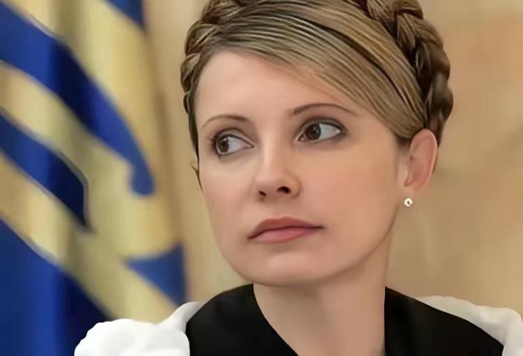 别说是泽连斯基，就算是亲俄的季莫申科接班了，她也不可能直接去签署一个割地的协议。