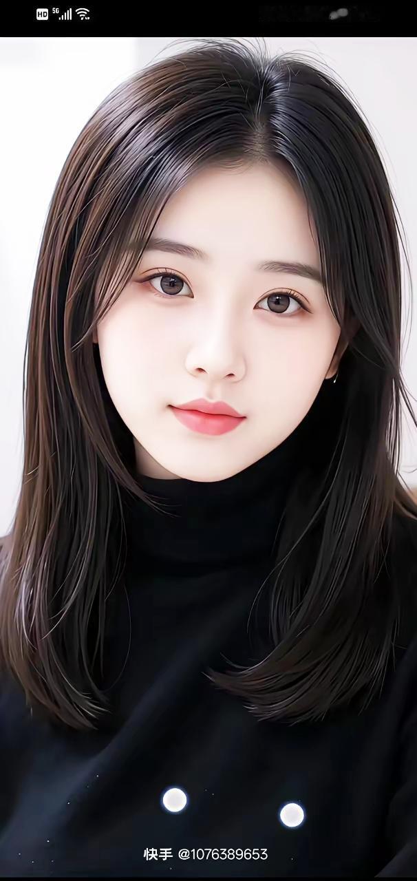 温柔黑发，甜美笑容，元气满满的一天！🌟✨