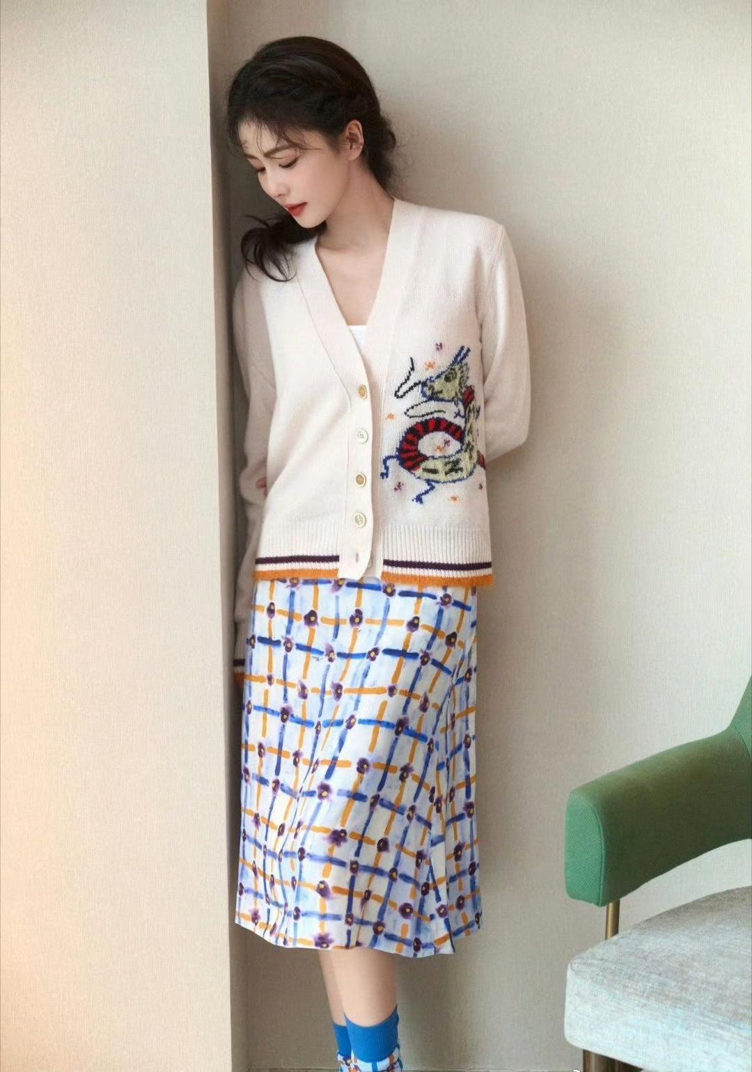 白鹿 bl白鹿 小舅妈变小妹妹 bl白鹿让我研究研究这个阶梯 bl白鹿 小舅妈变