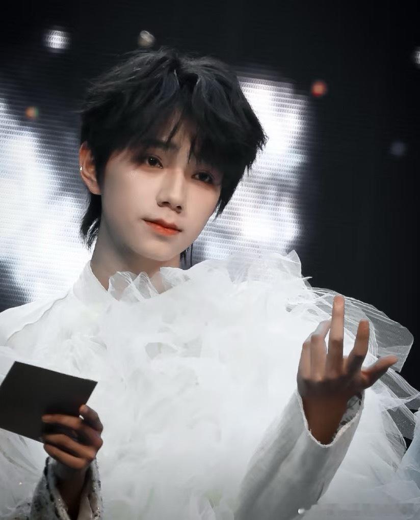 从七番到六番，甚至更高。希望你的未来都是坦途🩵🩵 