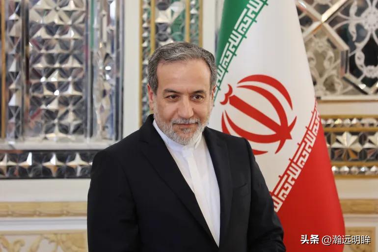 最新消息：伊朗外长澄清，不存在停火谈判。
阿巴斯·阿拉格奇向哥伦比亚广播公司表示