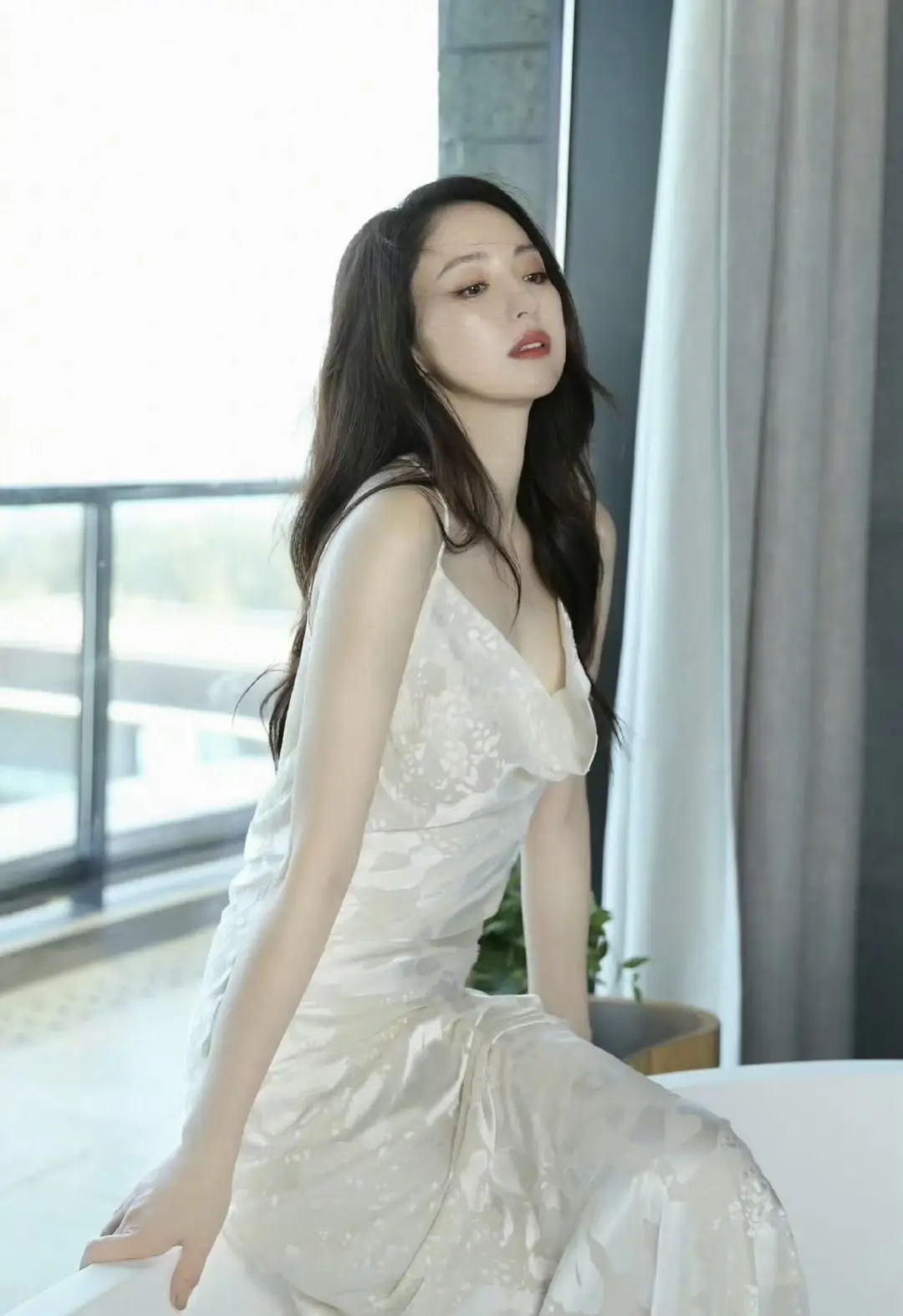 董璇。