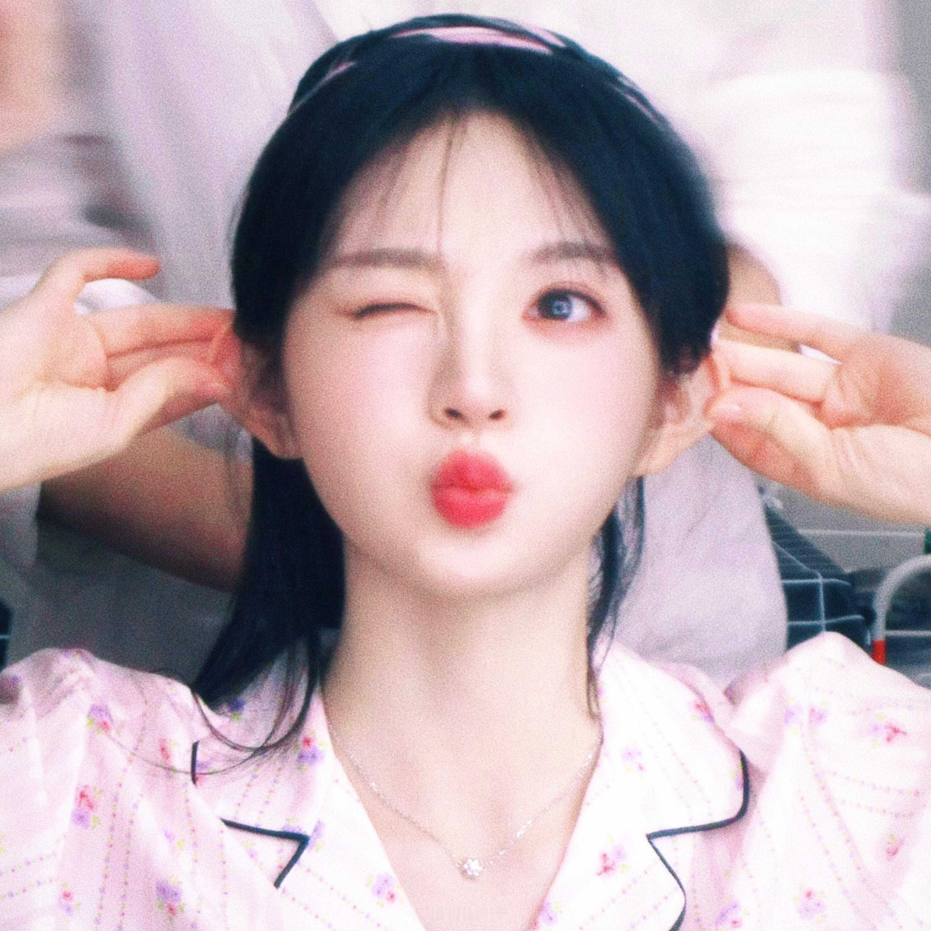 田曦薇💕₊˚ʚ♡ɞ˚₊🍧‧₊✩°田曦薇 ​​​