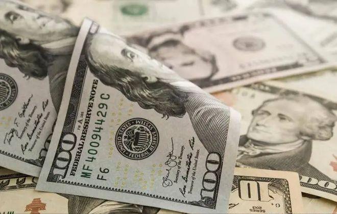 现在咱们面临的最大问题，不是台湾问题，也不是咱们与美国的问题，更不是中日冲突，而