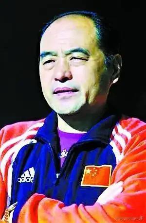 1997年金州十强赛，国足主场2-3不敌卡塔尔，冲击1998年法国世界杯的希望彻