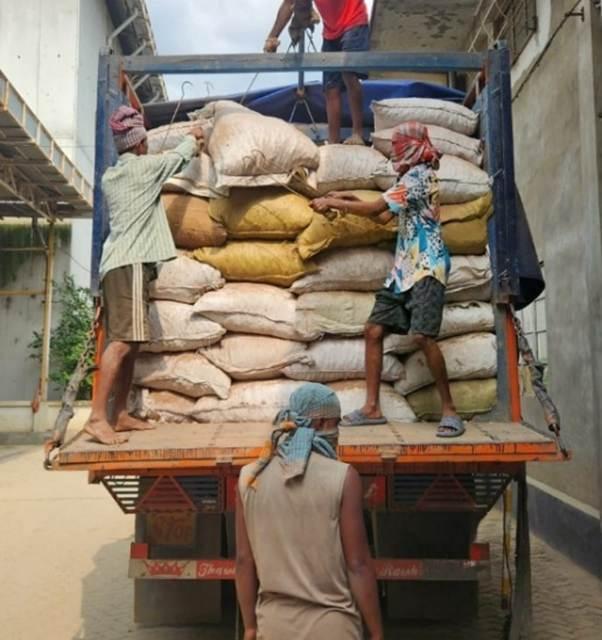 印度税务情报局（DRI）在东北部地区查获6万公斤走私入境的境外槟榔；5人被捕
印