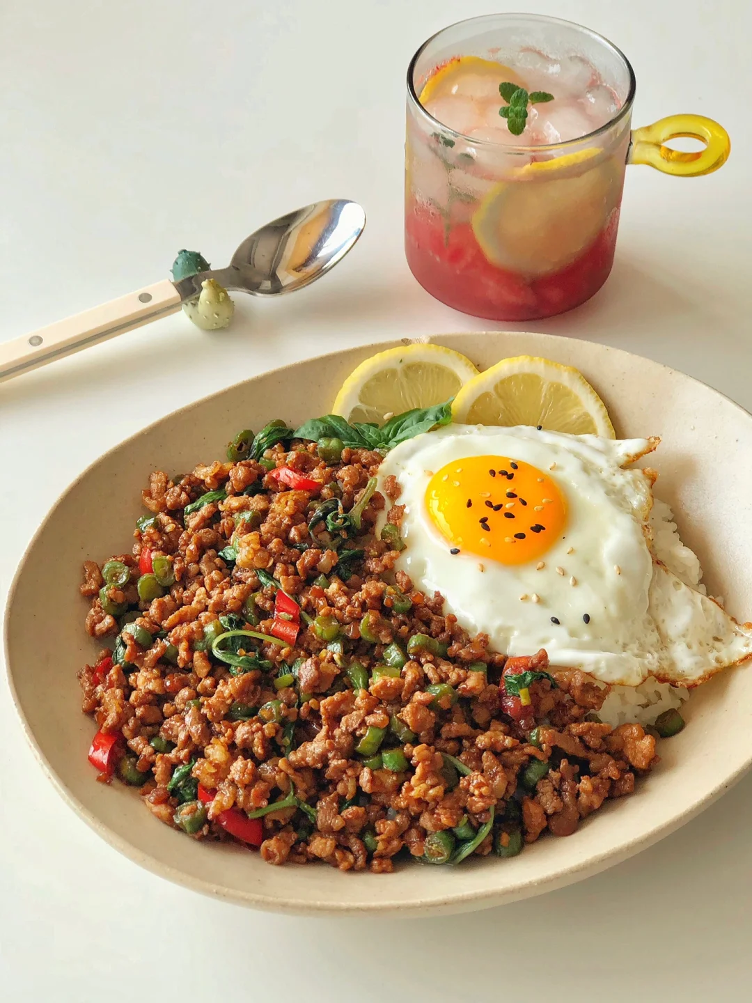 家庭版🌴泰式打抛猪肉饭🍛咸香微辣超下饭
