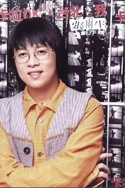 生者为过客，
死者为归人。
世人皆苦，唯有自渡！最近刘家昌、琼瑶走了。李玟、张国