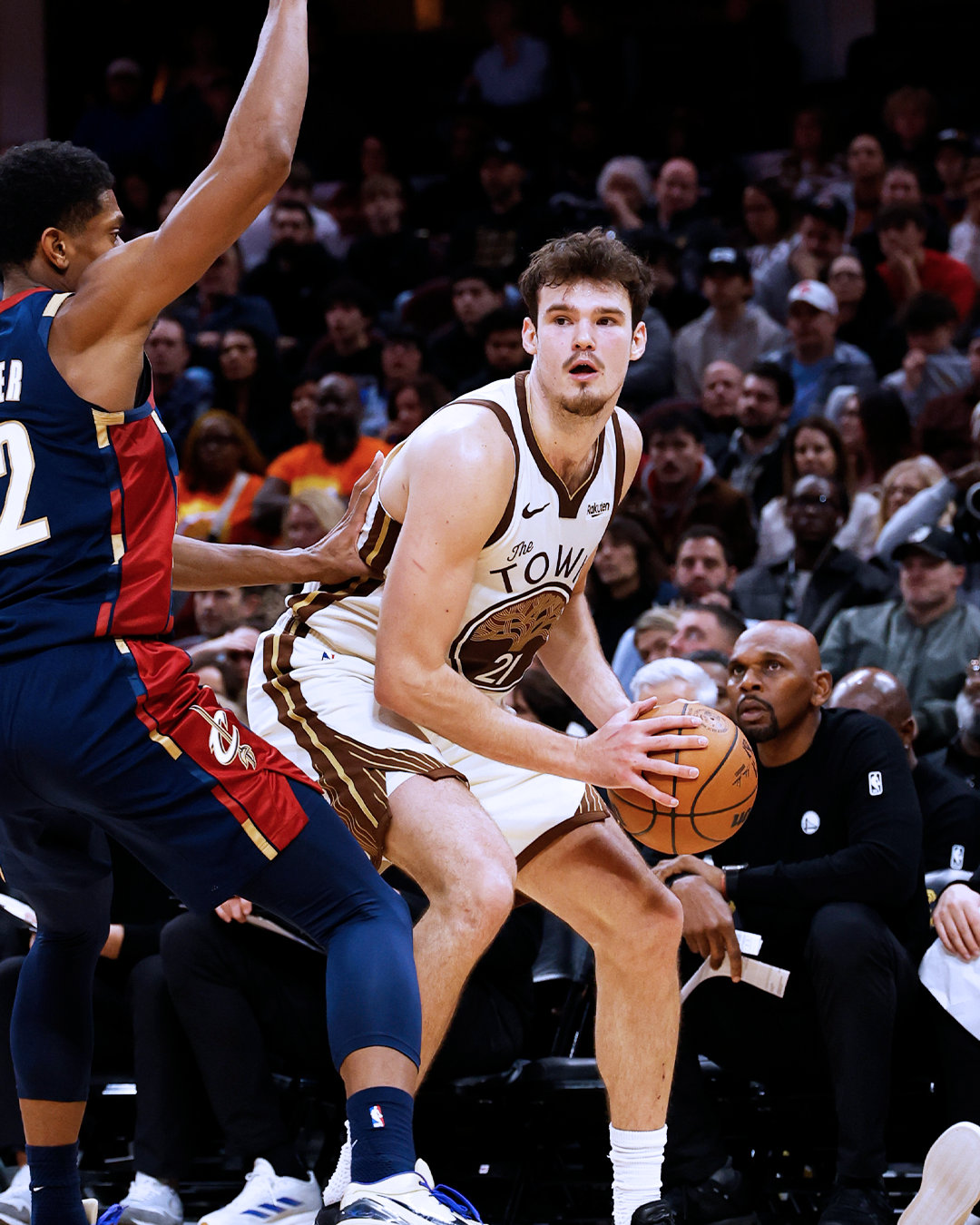 波斯特19分，4篮板，1助攻，1抢断，1盖帽。勇士背靠背大胜公牛