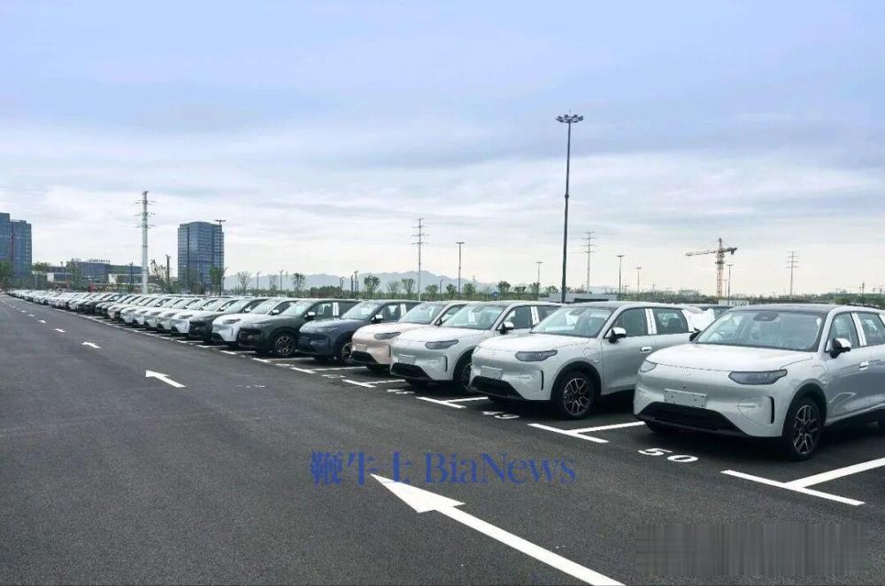 零跑4月交付超7万台：新势力第一次有了「巨头规模感」