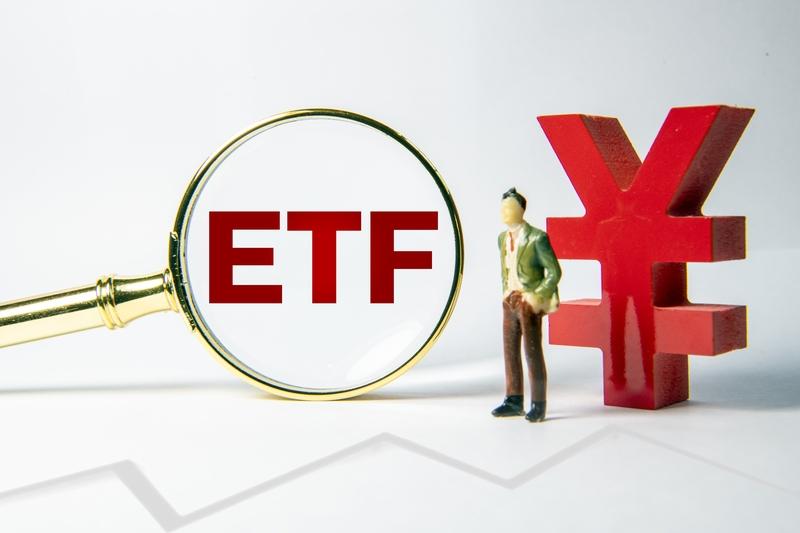 朋友说买ETF赚钱太慢了，不如买股票赚的过瘾。

我当时回了他一句：我来市场是为