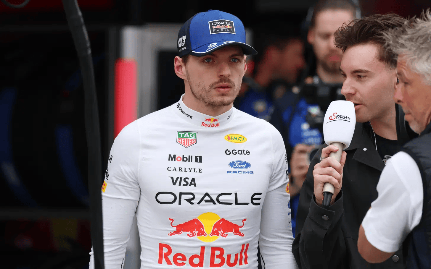 布朗：没有计划替换现有车手，我预测维斯塔潘会去梅赛德斯