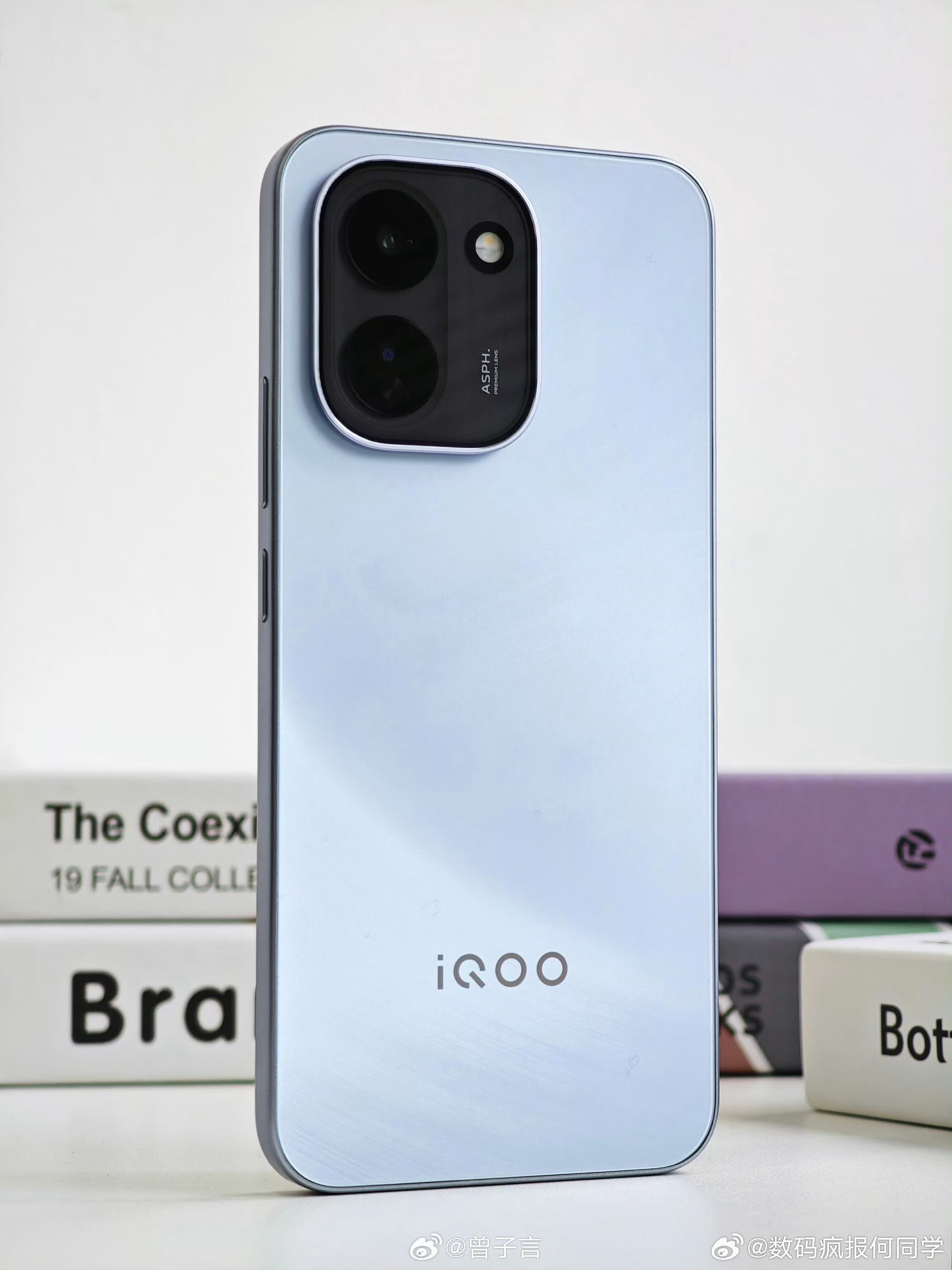 iQOO Z11 沧浪浮光 真机图赏 📱 首发 iQOO 首款 165Hz 电