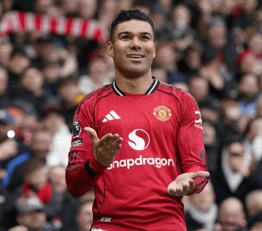 在巴西中场卡塞米罗正式确认，将在本赛季结束后离开曼联后，这位巴西老将立刻成为转会