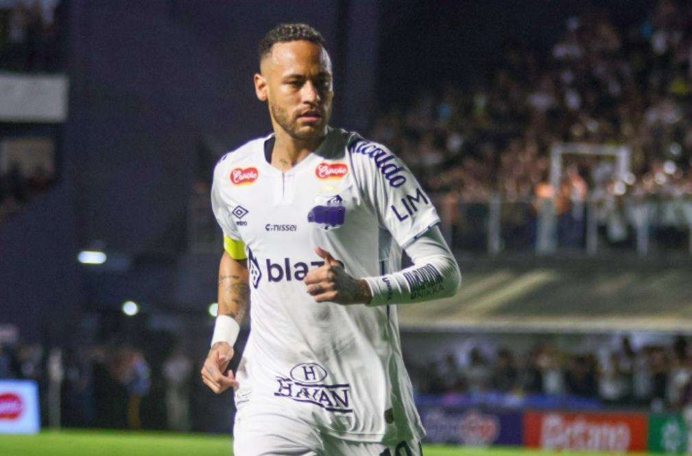 ESPN：内马尔术后首次触球训练，预计2月4日对阵圣保罗进大名单1月28日讯 E