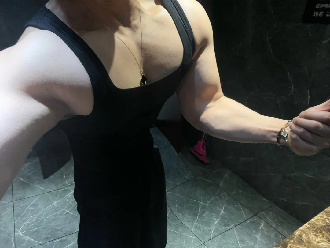 实况 男友臂、白皮、黑丝、夜训