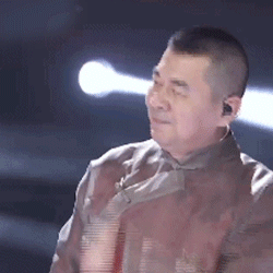 陈建斌 都给朕回去回后宫去 皇上也有要疯的时候！ 