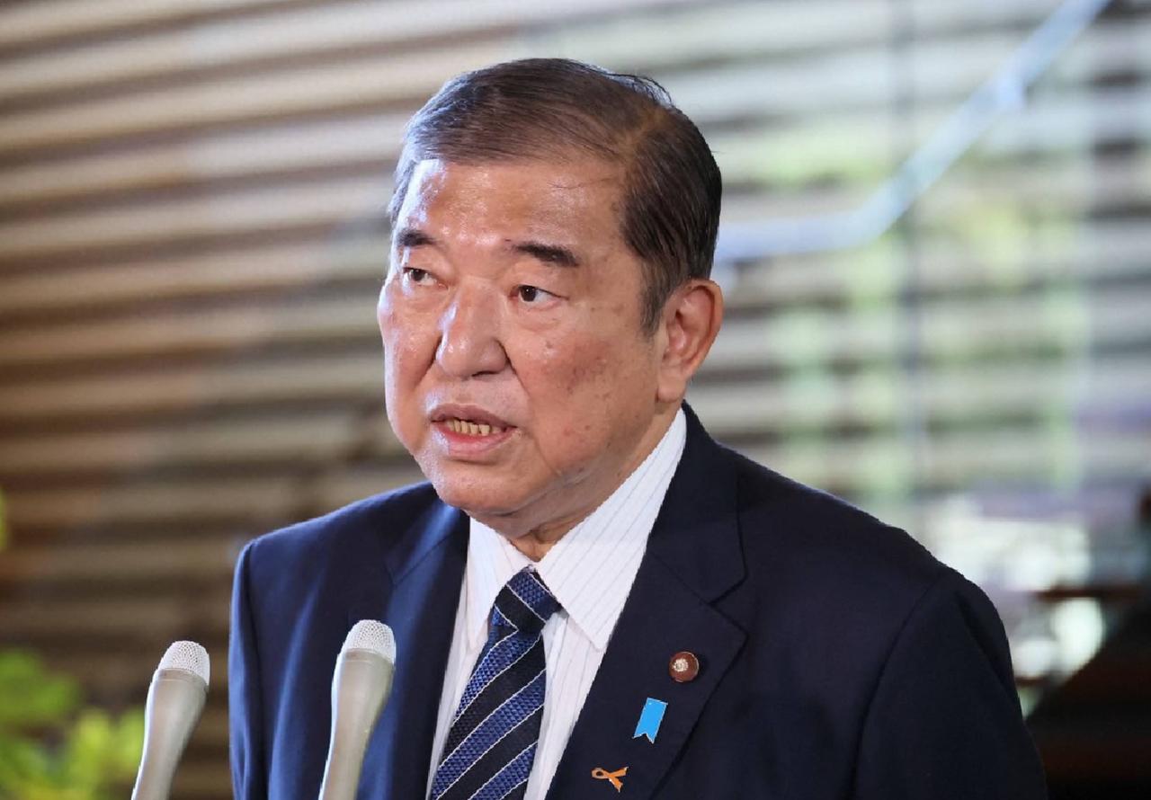日本前首相石破茂在《每日新闻》上发表的一番言论，惊呆了日本舆论。石破茂称：“明治