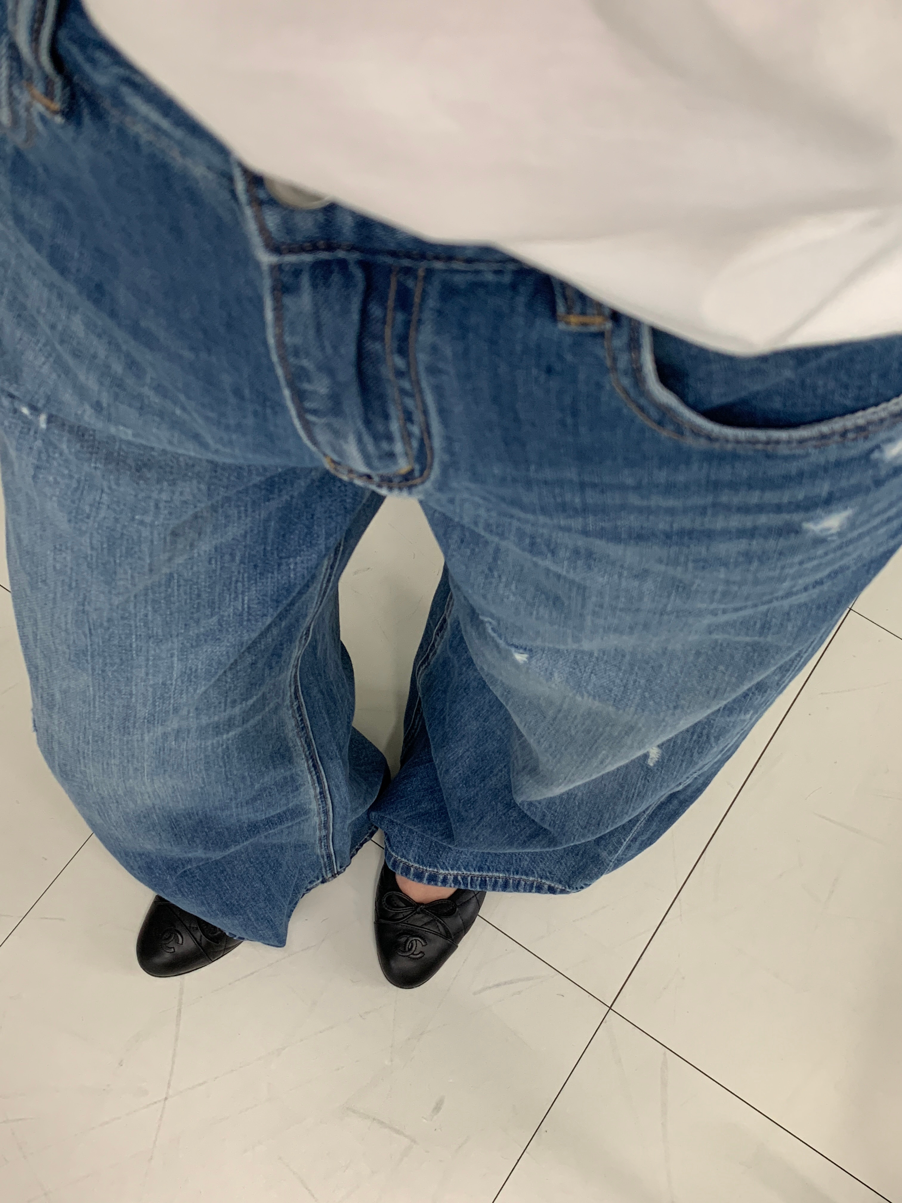 柔纱空气裤 9.5oz用的是我们店内历史销量最高的流苏牛仔裤同款面料，也是被很多