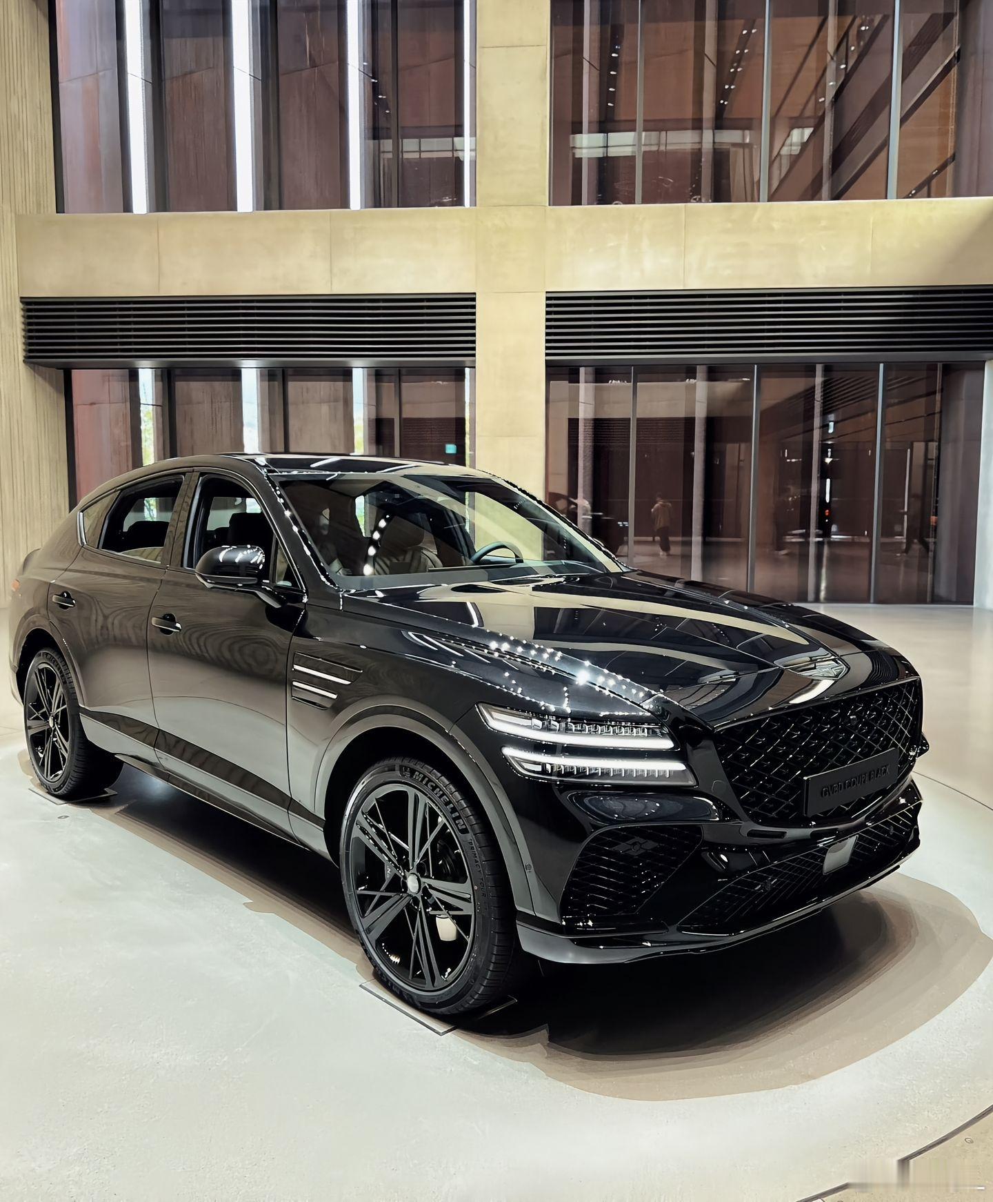 尼赛思GV80 Coupe Black版，外观内饰设计真没法挑，太爱了尼赛思GV