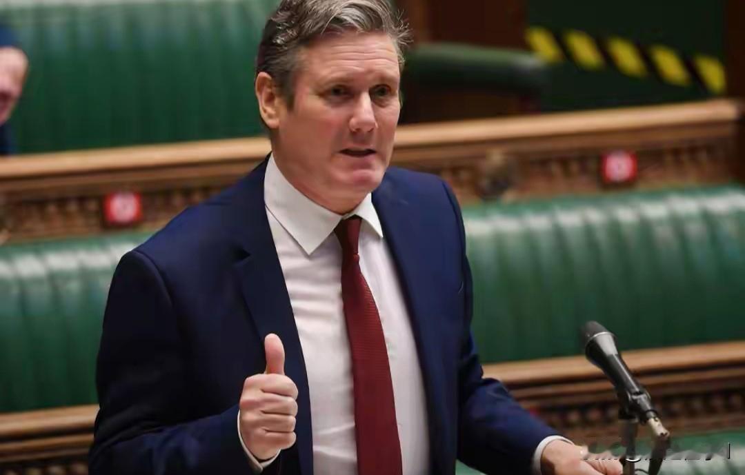 斯塔默敲定明年1月访华，系七年来英首相首次访华，拟批准中国伦敦新使馆建设送诚意。