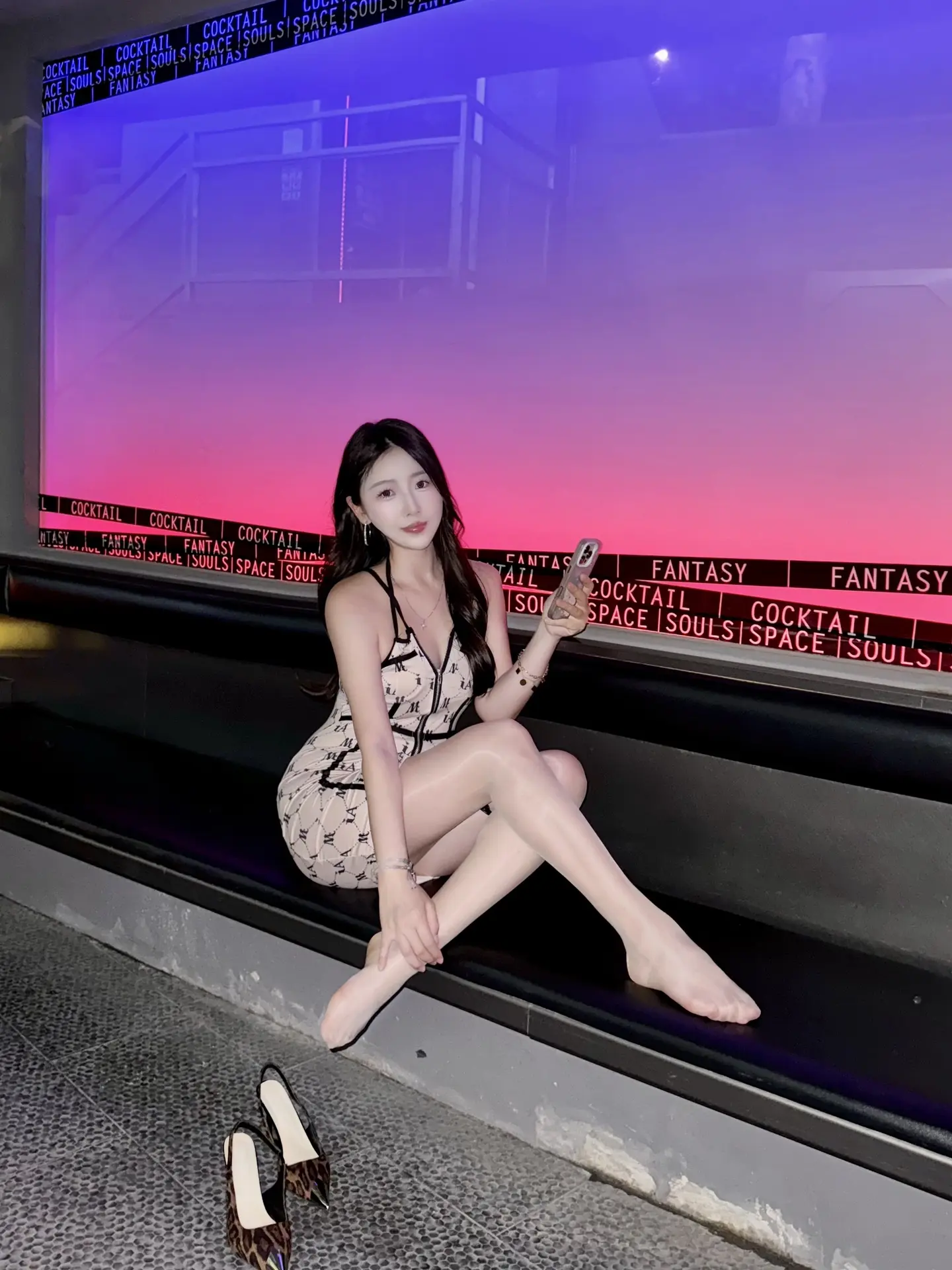 不要相信女人的话 除非那个女人是我。