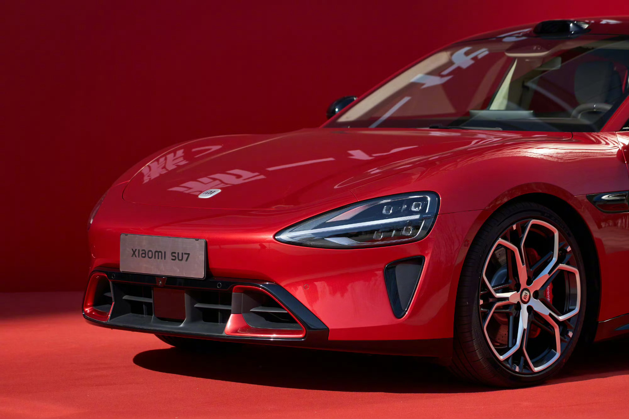 小米新颜色赤霞红，挺喜庆的，有喜欢的吗