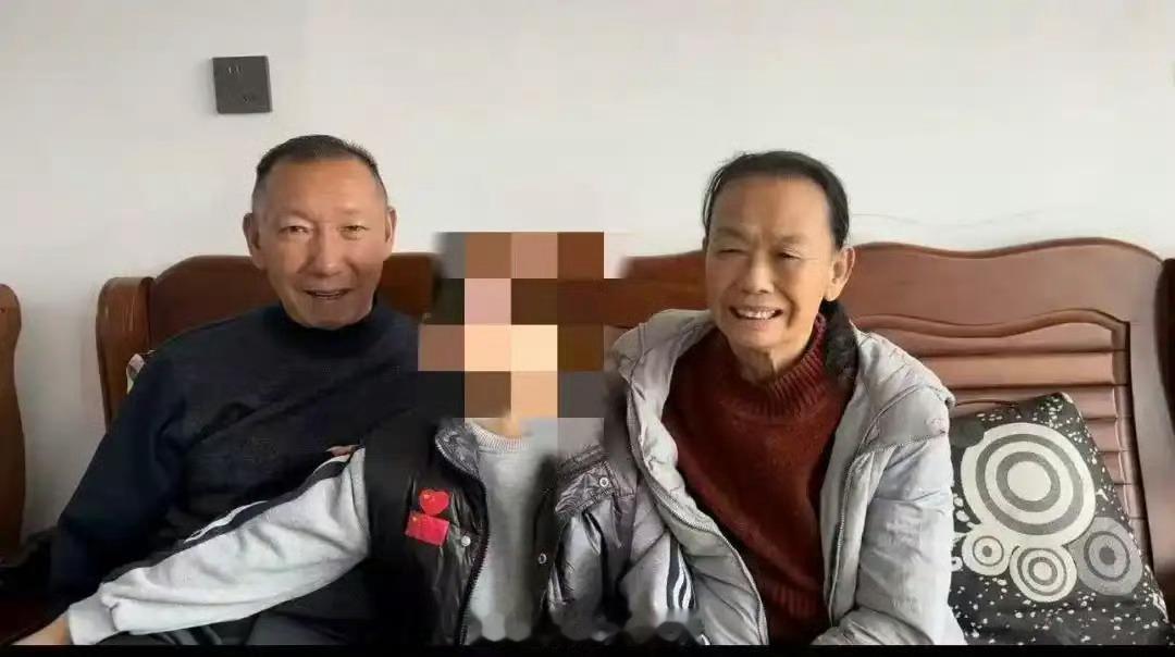 外卖员车祸去世DNA鉴定儿子非亲生【事件简述】广西玉林43岁外卖员陆先生，202