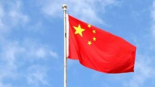 外媒注意到了！这样直白的表态，极为罕见！8月2日这天，一篇《解放军报》的评论文章