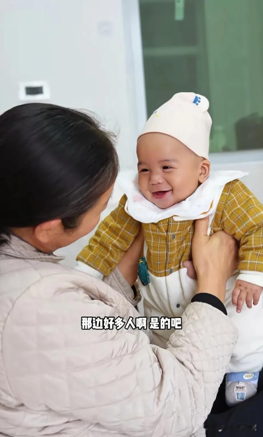 凯凯太招人喜欢了，纯真的笑容真的能融化人心，这孩子就是来报恩的，从小看大以后肯定