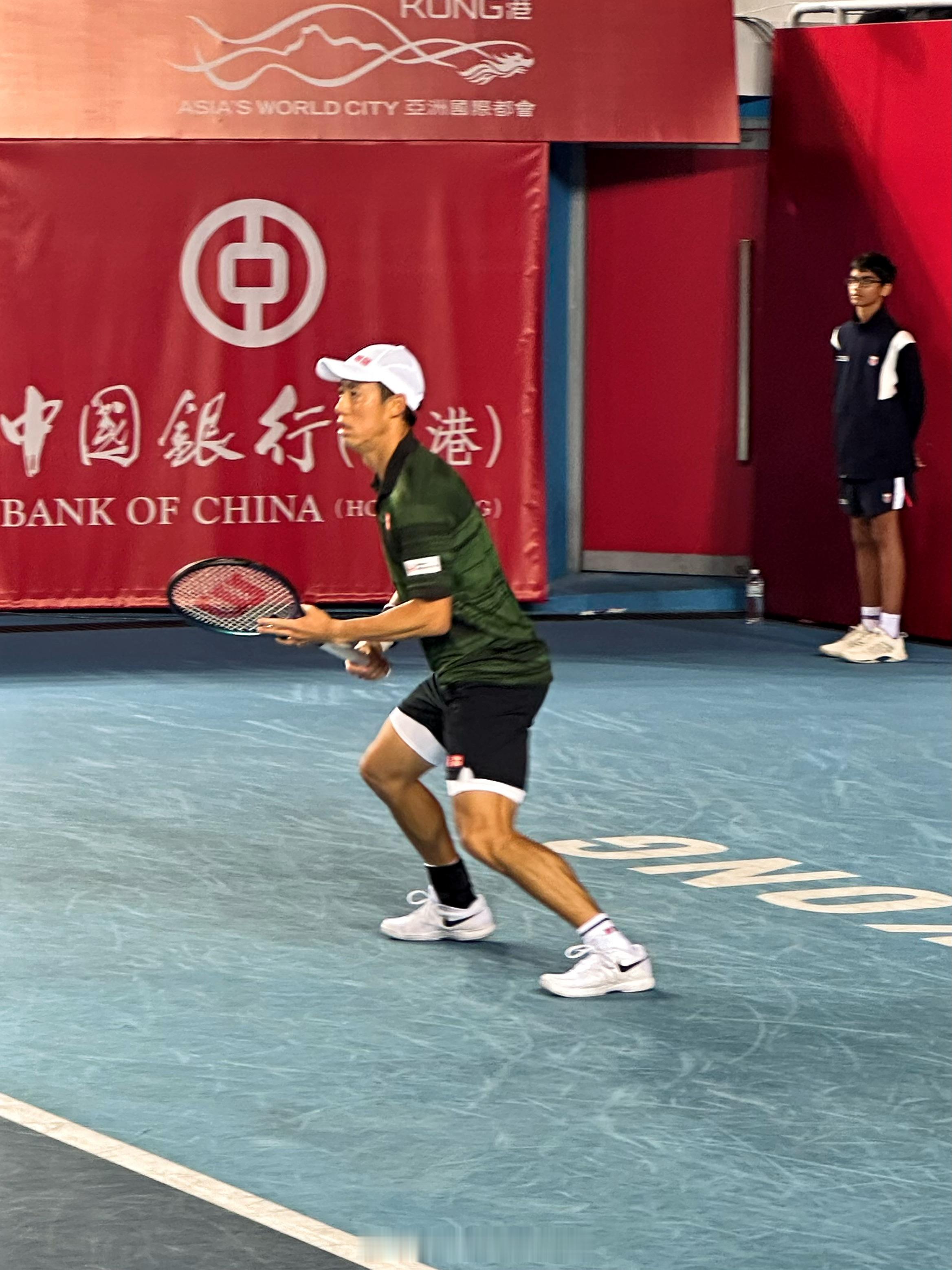 香港网球公开赛  今日最后一场单打，日本名将 锦织圭  以6-3/3-6/6-2