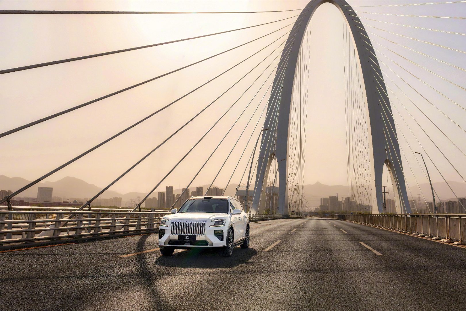 极氪8X官宣4月17日上市极氪8X定档4月17日19:00宁波上市🔥超级电混高