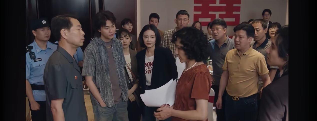追剧律政轻喜剧《蒸蒸日上》至第8集     萧龙女（高叶饰演）终于替方惠兰要回了