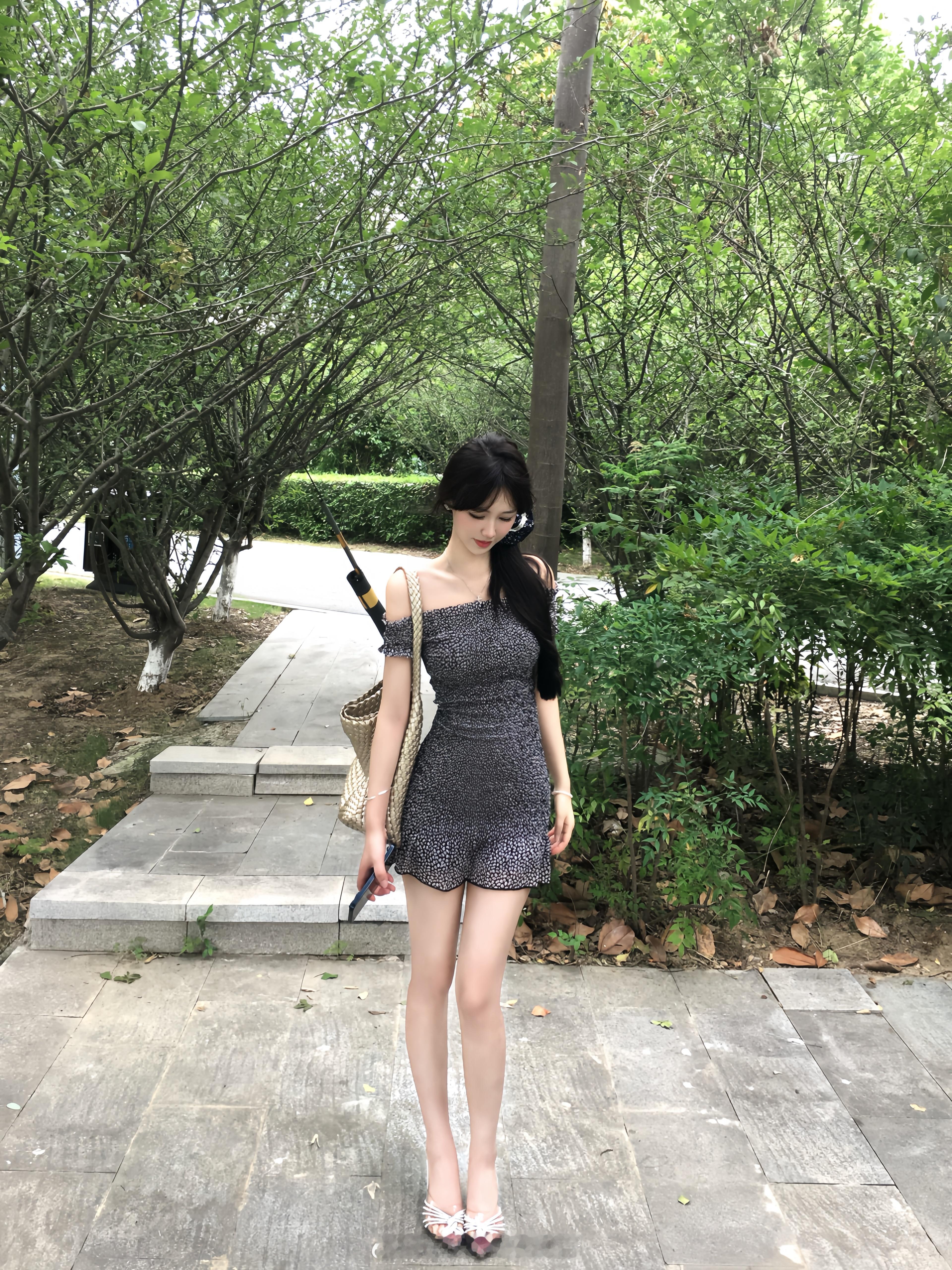 少一张🥝 ​​​