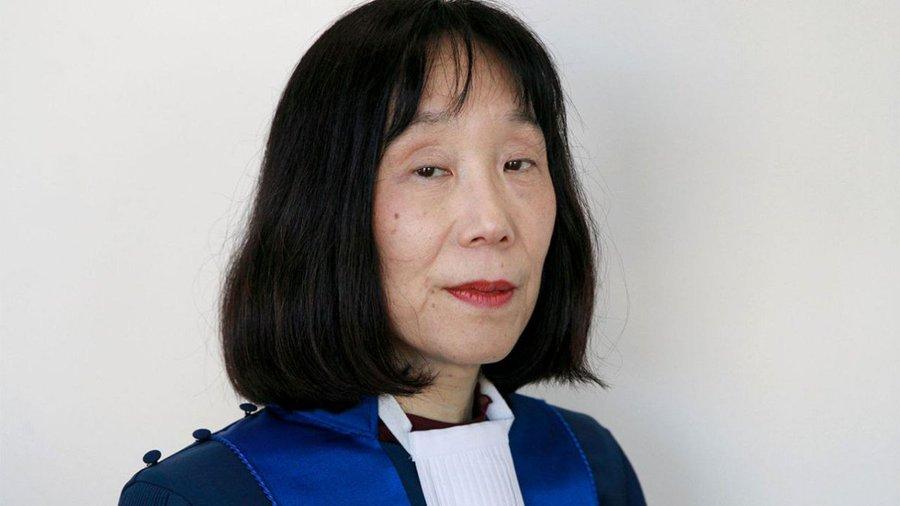 普京遇到他的对头了！海牙国际刑事法院新任院长承诺因乌克兰战争而惩罚普京。
新当选