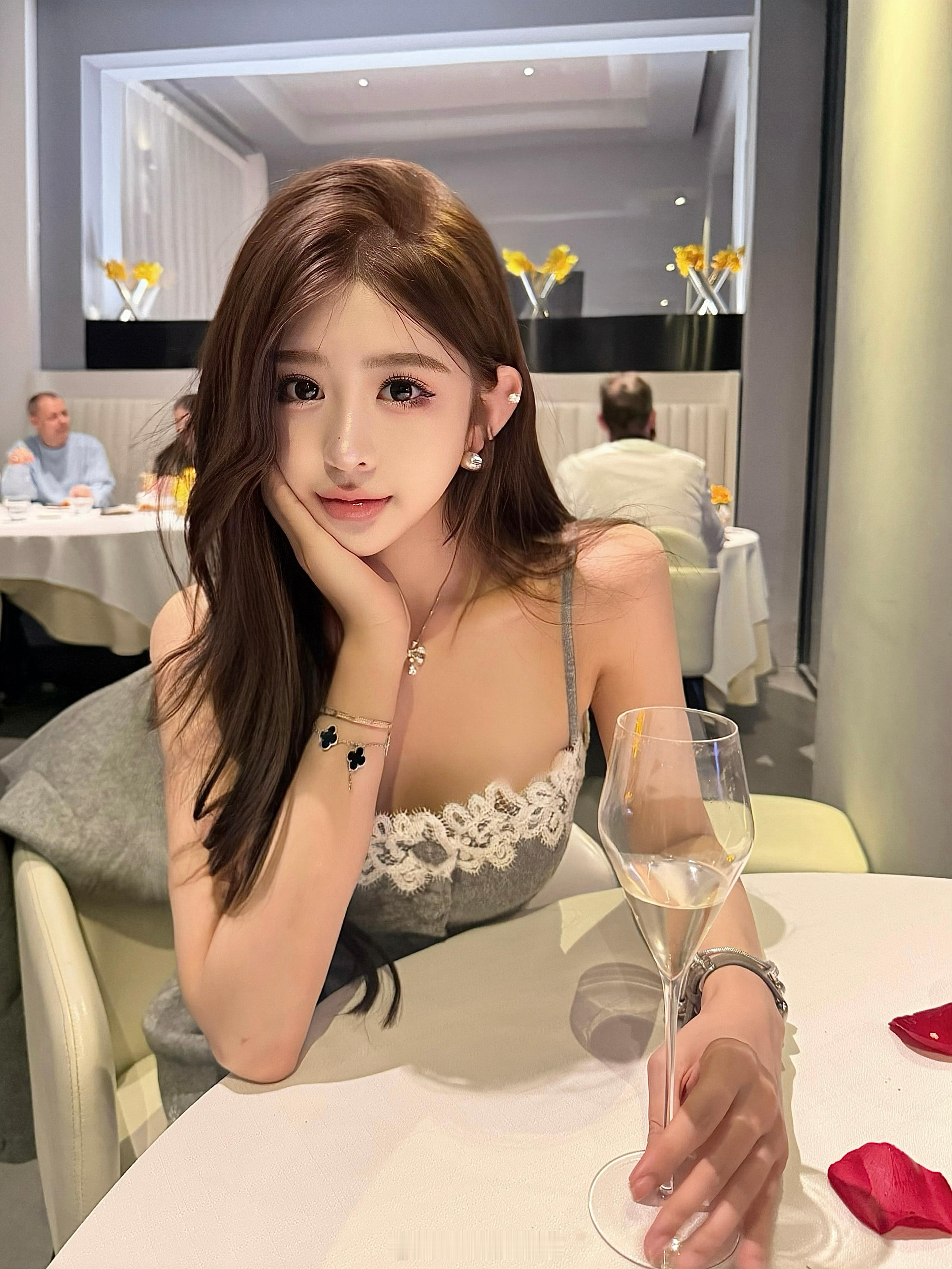 每一天都是人生限定 ᥫᩣᵕ̈ ​​​