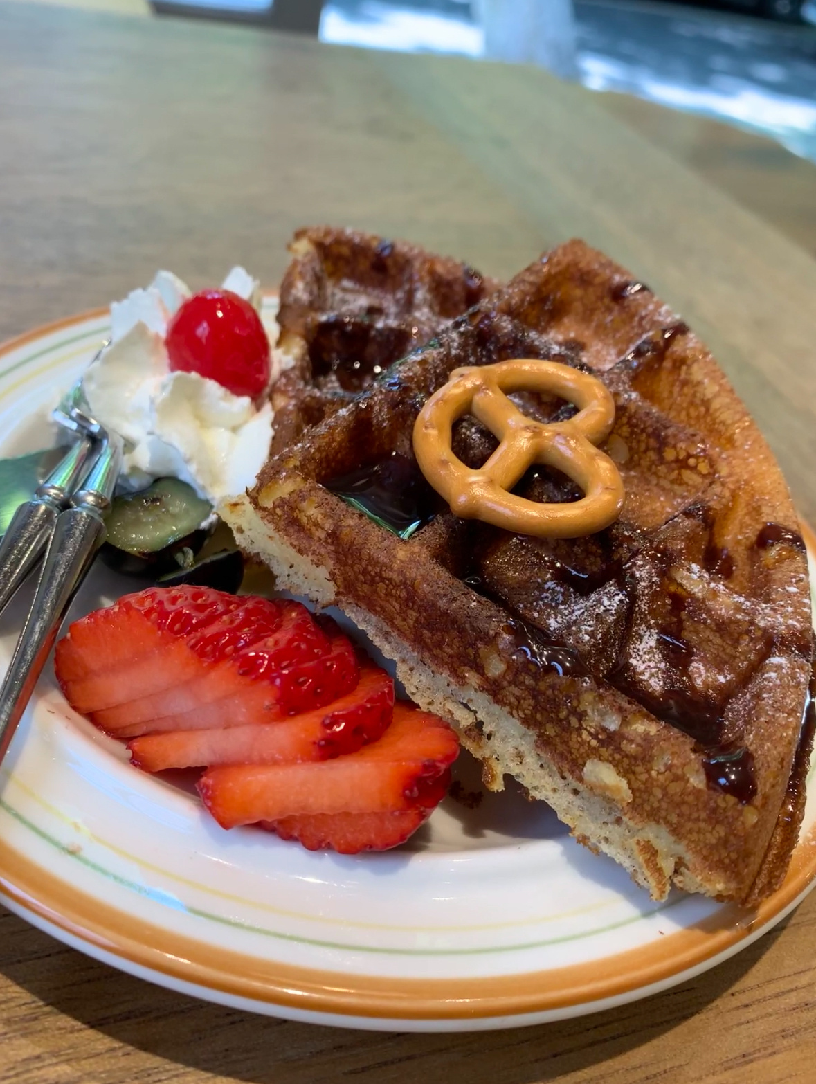 敲喜欢的两条小裙👗最后song一波券券子  晚上见!! （兴奋版） ​​​