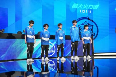 DRG3:1战胜eStar！estar真的很狼狈。
赛后，estar发文：遗憾没