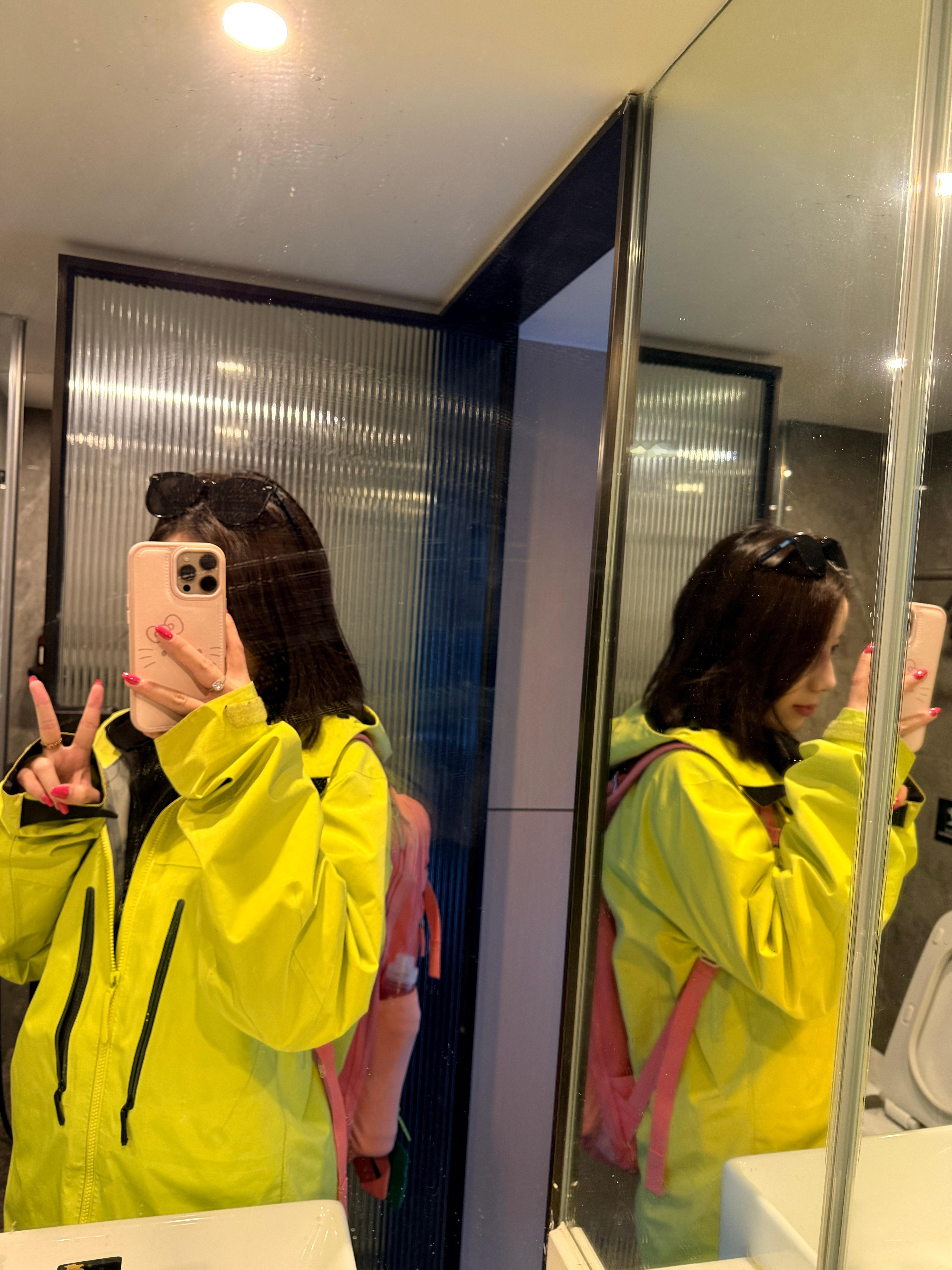 一个合集。（捂得严严实实 刚好鼻梁晒伤嘴巴也干肿。我去你的。。） 