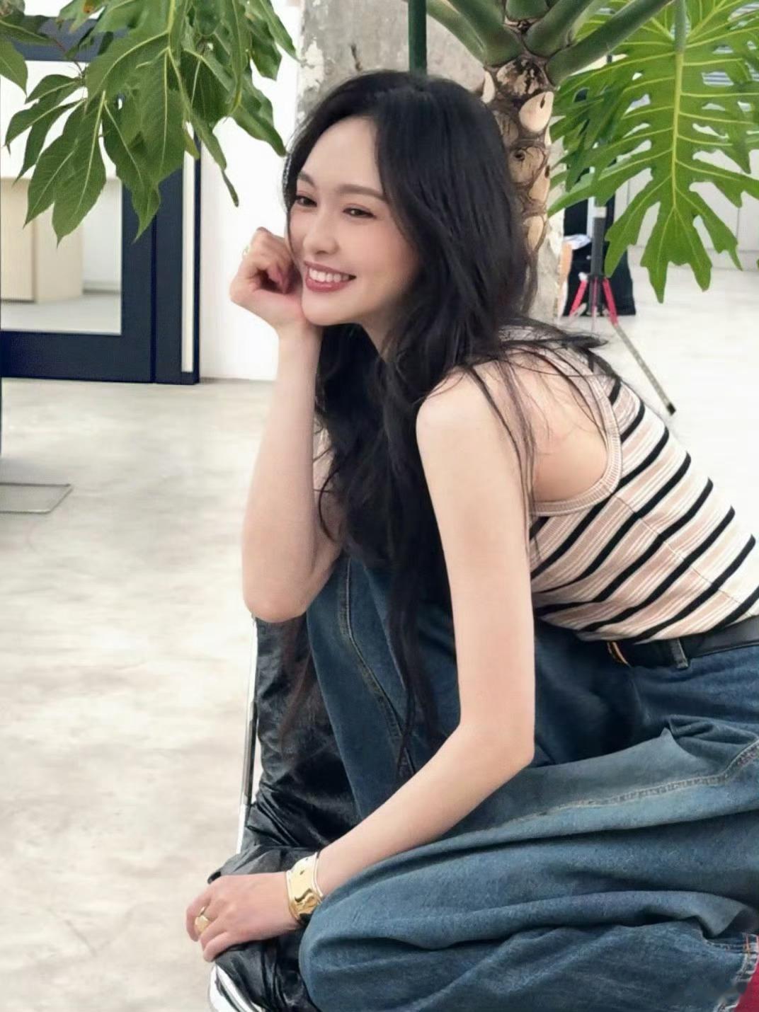 唐嫣资助女孩聊天记录曝光公益人士晒出的聊天记录，让大家看到唐嫣低调做公益的真实模