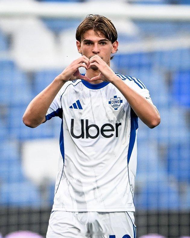 13个进球7次助攻尼科·帕斯本赛季在科莫各项赛事中贡献了20个进球和助攻🫶。意