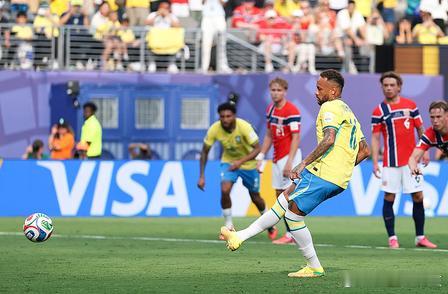内马尔从巴西国家队退役梦碎美加墨，内马尔泪别世界杯。1/8 决赛巴西 1-2 挪