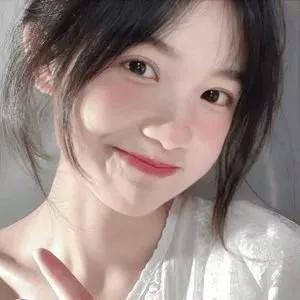 温柔的微笑，让人心动不已！😍少女感笑容 少女感微笑女孩 少女的笑容 温柔美少女