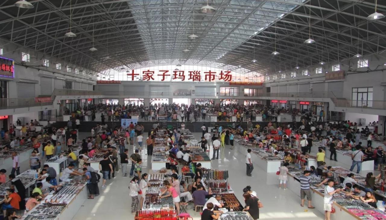 世界玛瑙看阜新，但十家子卖的玛瑙，都是本地挖出来的吗？

常听一句话，世界玛瑙看