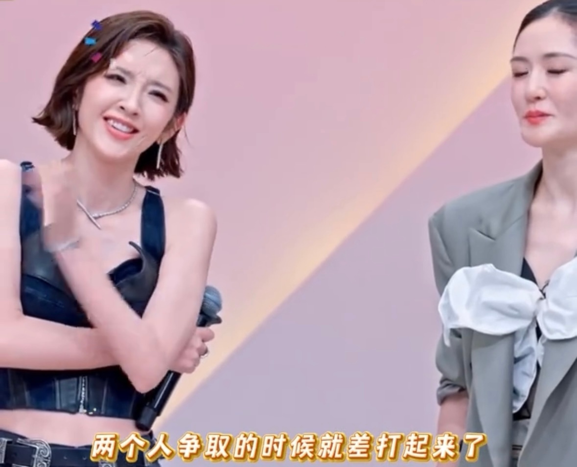 王濛曾沛慈争取唐艺昕好激烈谁能想到抢队友现场这么有梗！濛姐气场拉满，曾沛慈也毫不