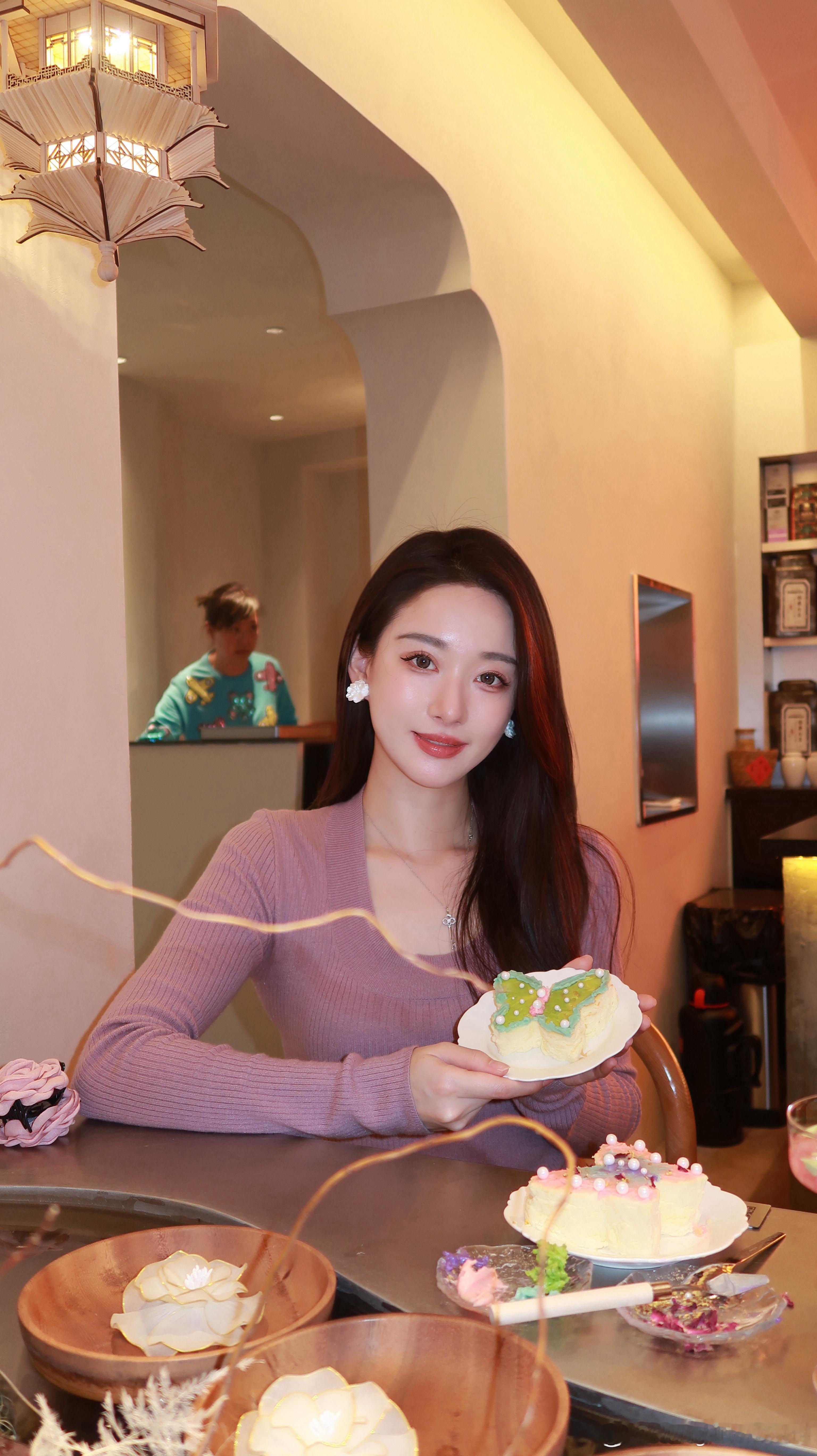 自己画的🦋蛋糕 ​​​