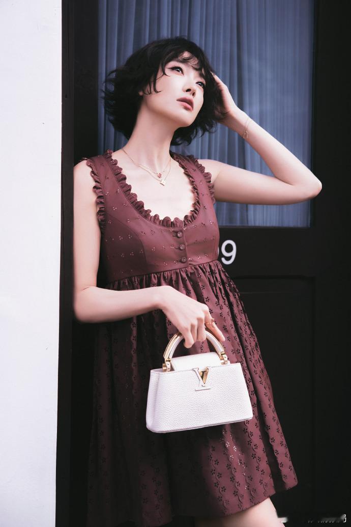 宋茜 Molly真人版 谁懂啊！宋茜的短卷毛+精致五官，完美复刻Molly的灵动