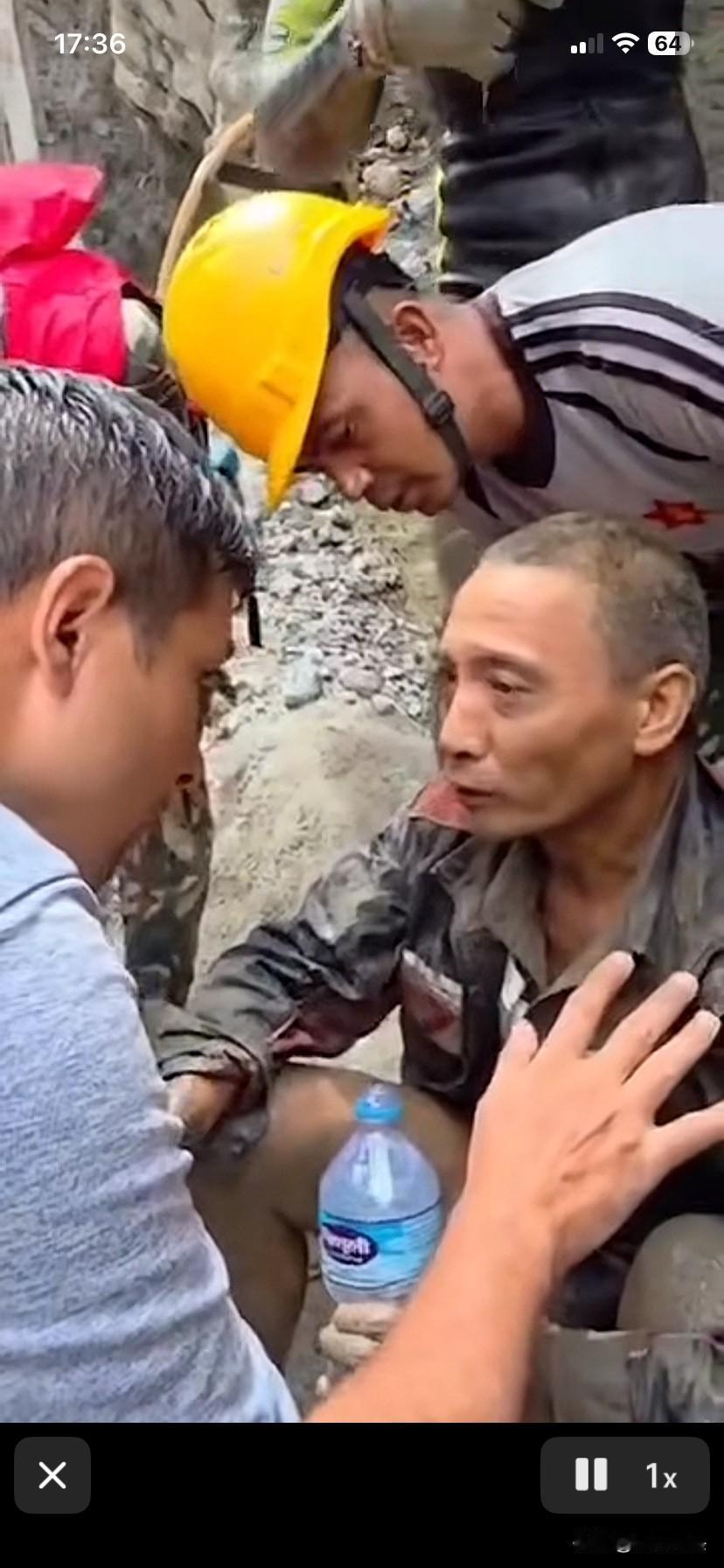 这位大哥是幸运的，当听到中国（China）这两个字的时候，我瞬间就绷不住了，感谢