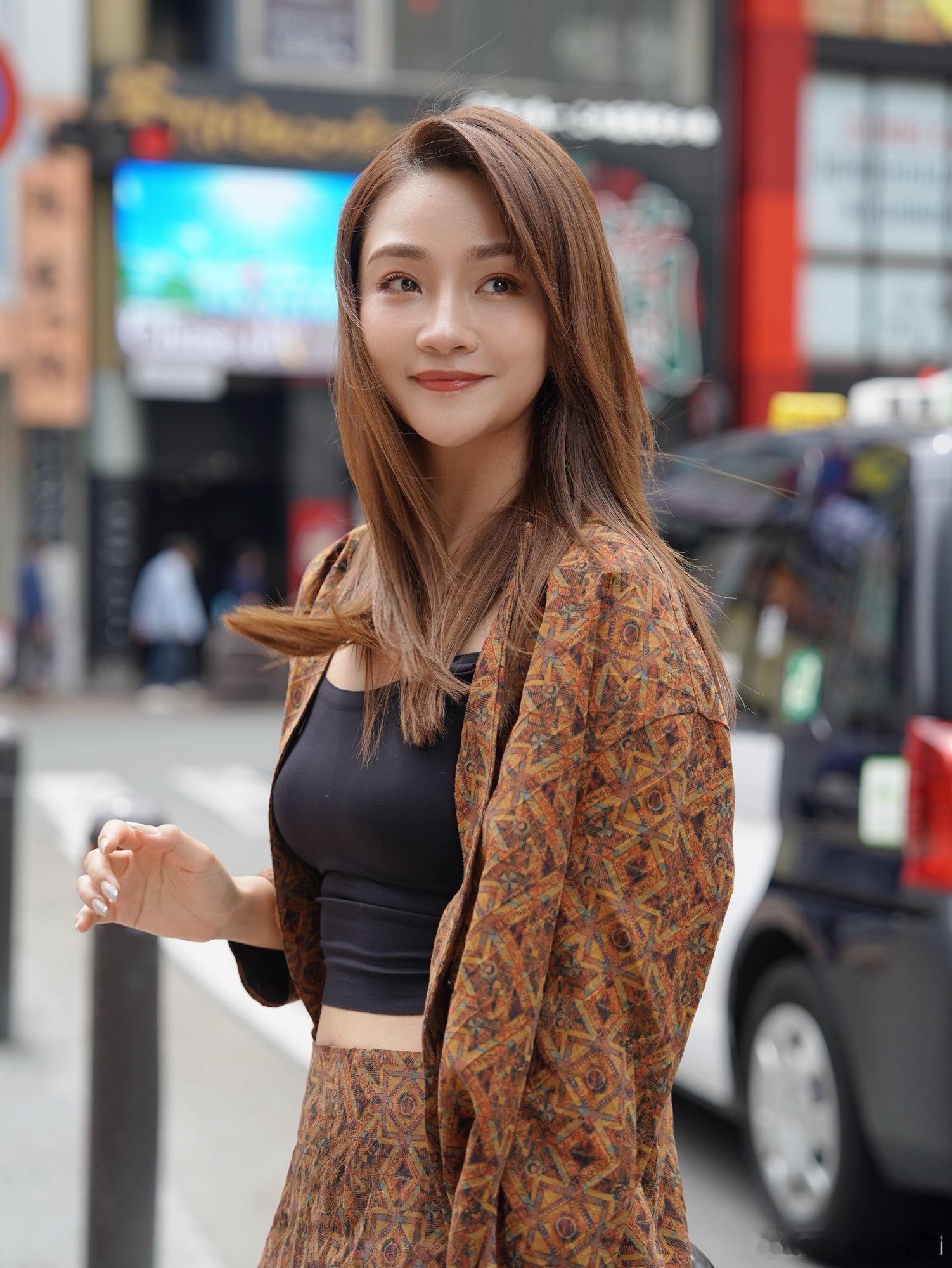 我觉得豆包很棒啊给我p出了低马尾和高马尾[doge]豆包p丑 无人生还我的日常p